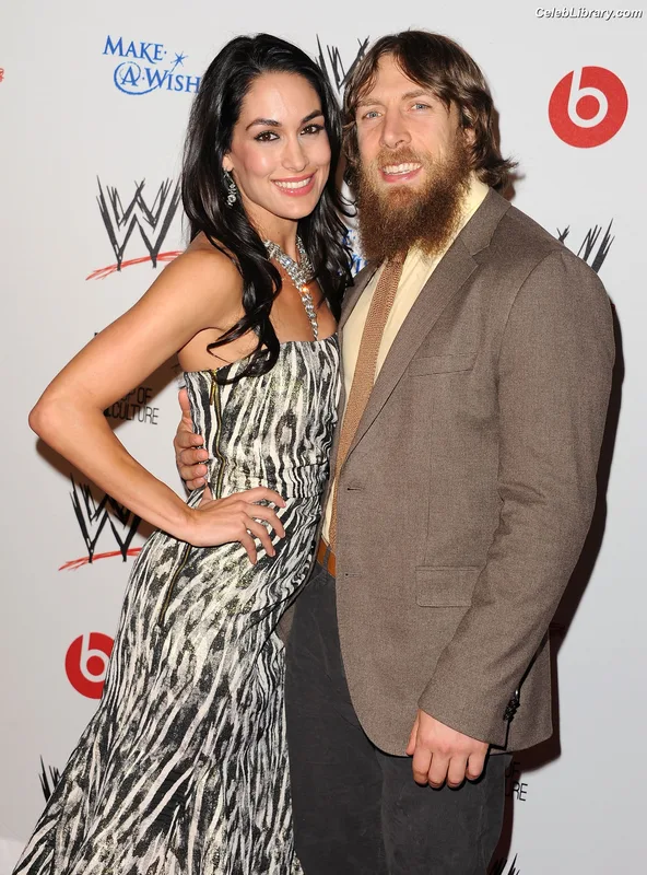 The Bella Twins photo 14 of 1421