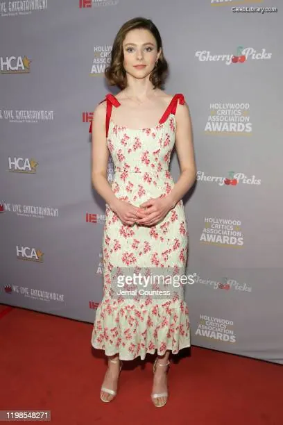 Thomasin Mckenzie photo 21 of 291