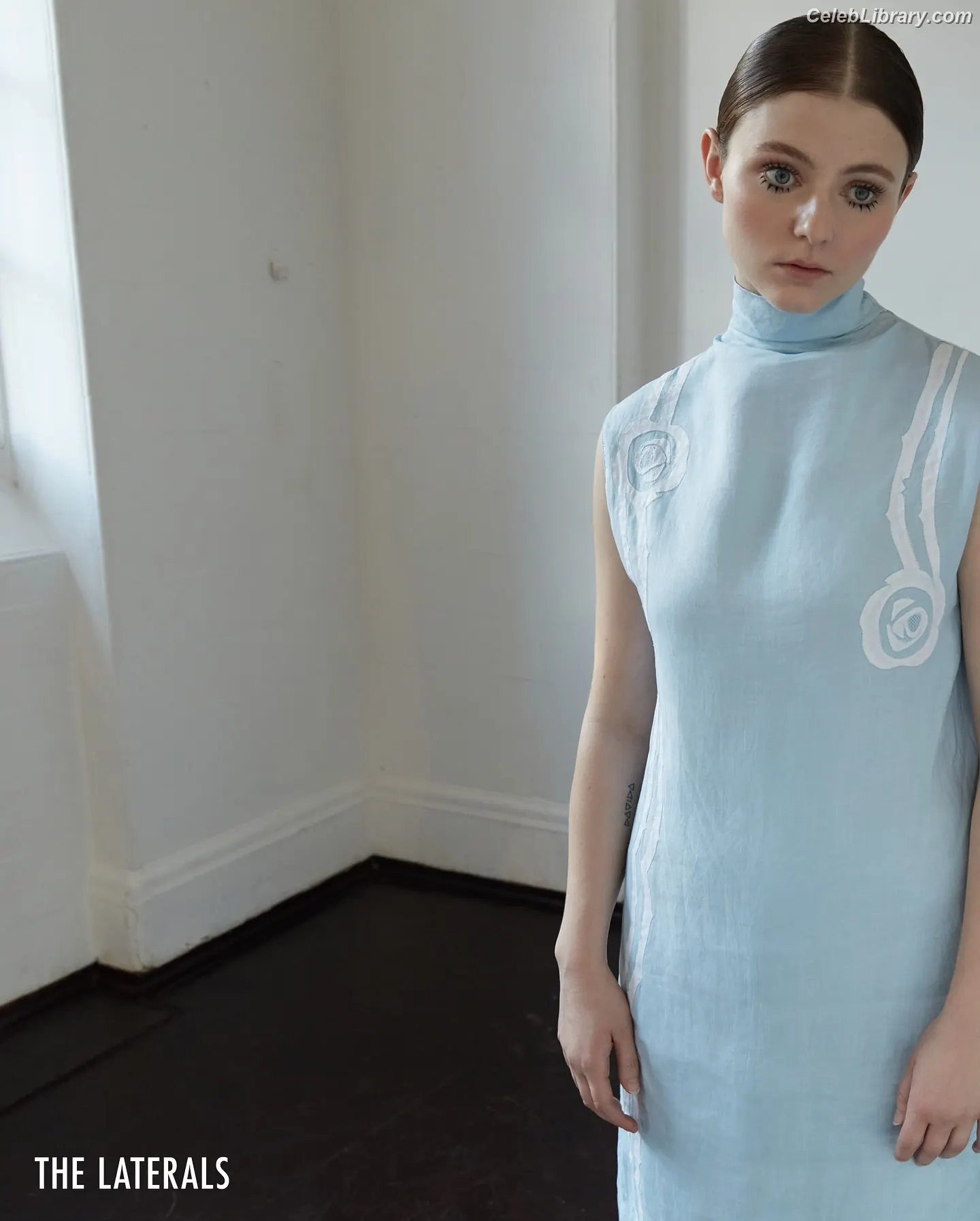 Thomasin Mckenzie photo 21 of 291