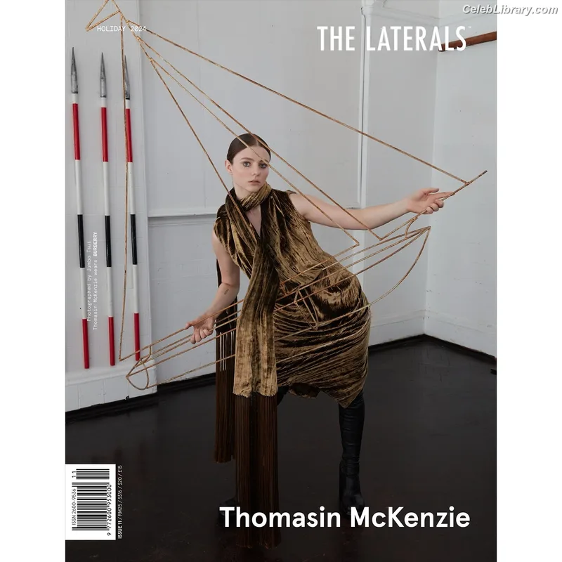 Thomasin Mckenzie photo 23 of 289