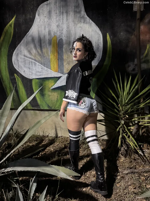 Thunder Rosa photo 16 of 912
