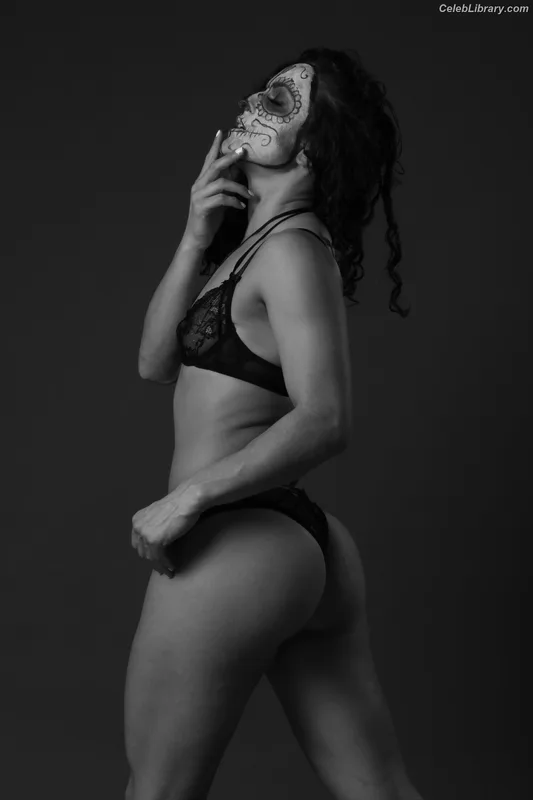 Thunder Rosa photo 15 of 912