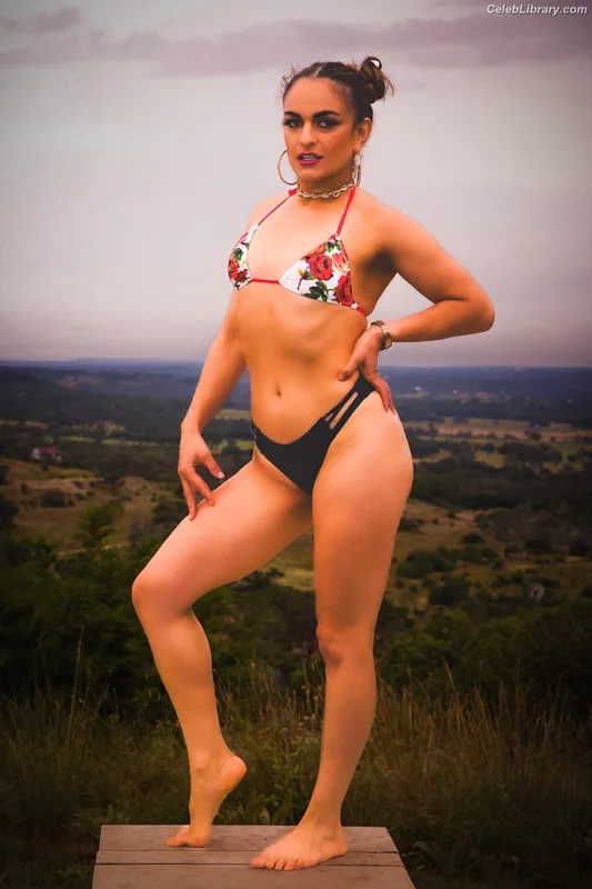 Thunder Rosa photo 6 of 912