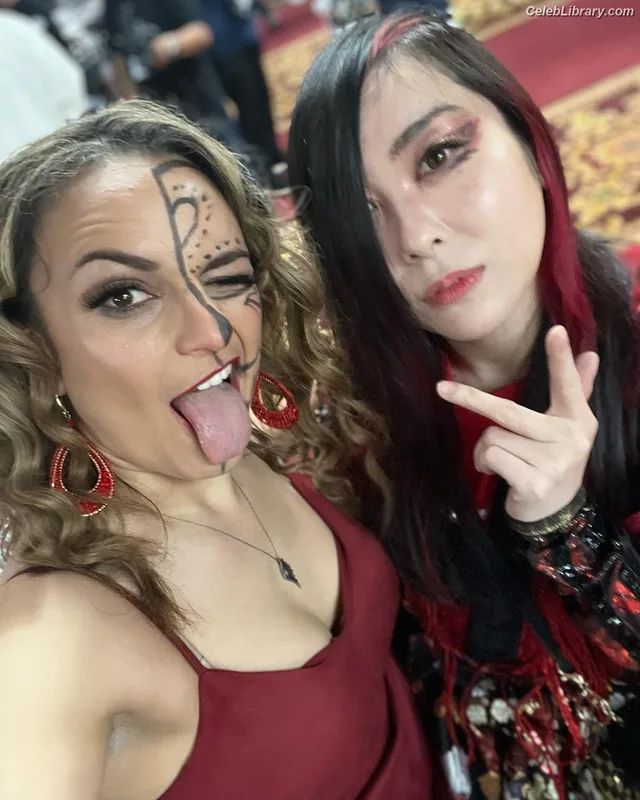 Thunder Rosa photo 12 of 912