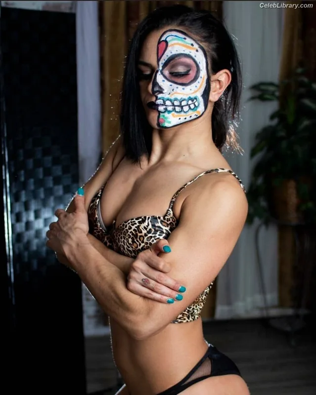 Thunder Rosa photo 5 of 912