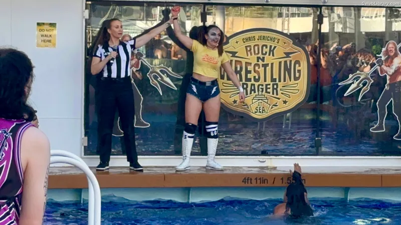 Thunder Rosa photo 14 of 912