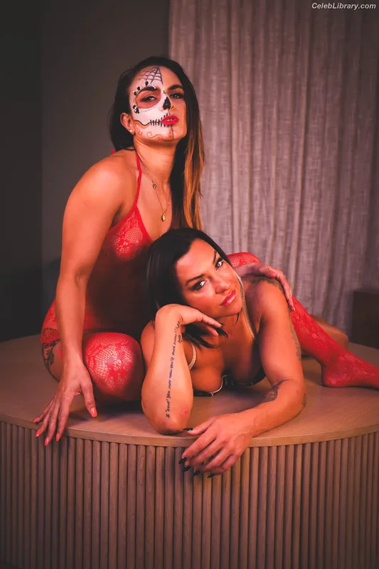 Thunder Rosa photo 11 of 912