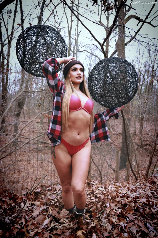 Thunder Rosa photo 12 of 912