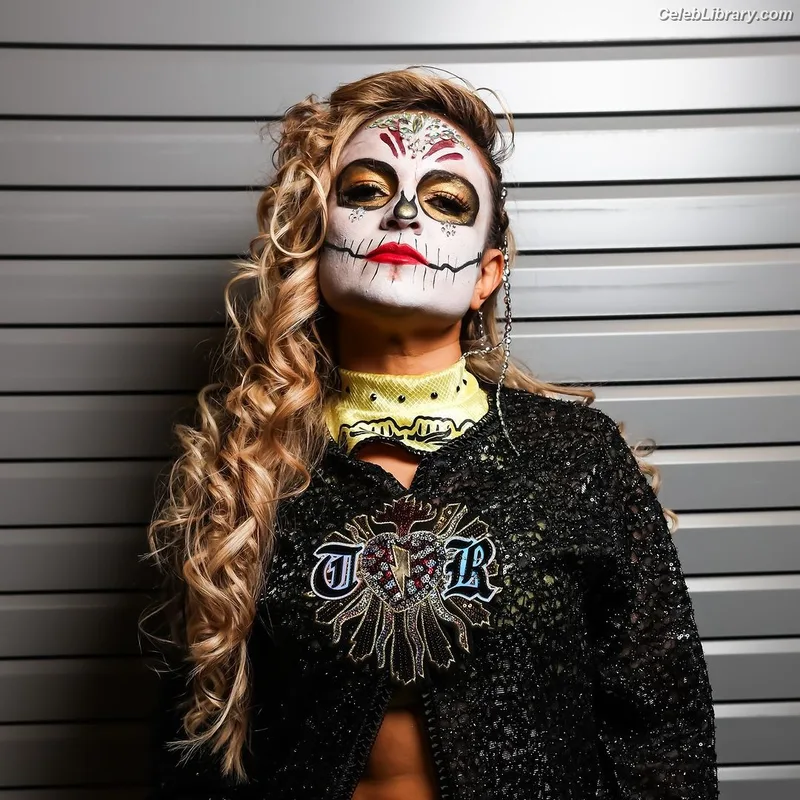 Thunder Rosa photo 18 of 912