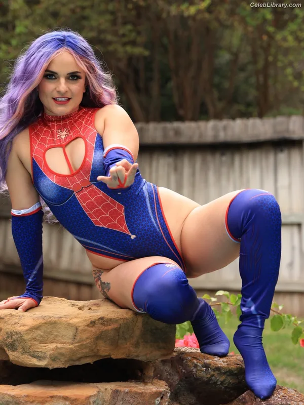 Thunder Rosa photo 4 of 912