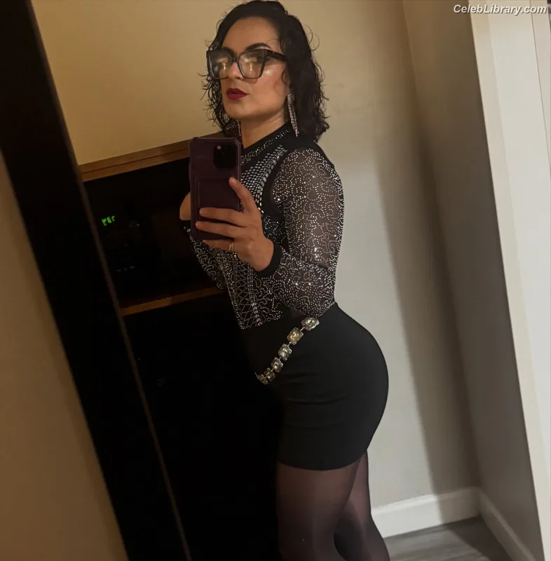 Thunder Rosa photo 11 of 912