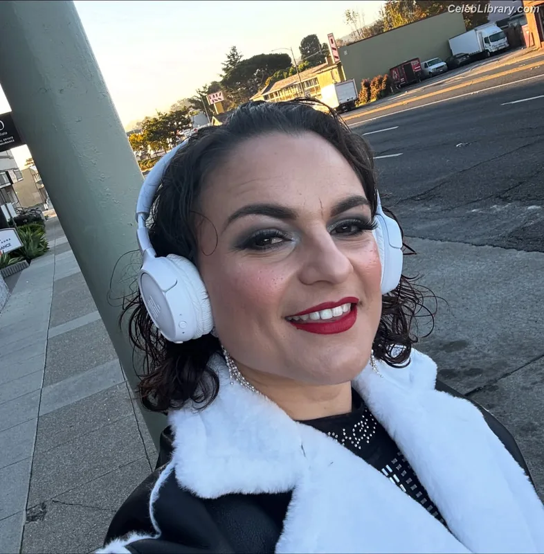 Thunder Rosa photo 13 of 912