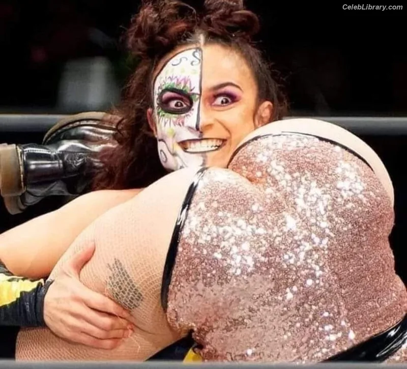 Thunder Rosa photo 16 of 912
