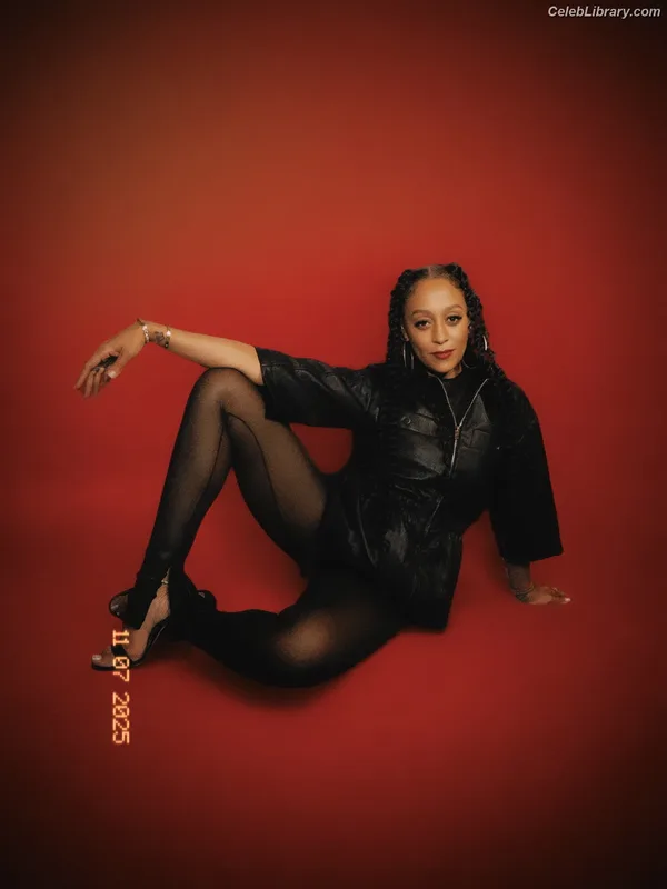 Tia Mowry photo 14 of 185