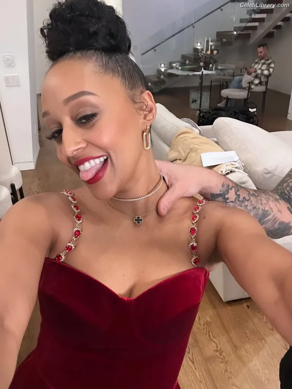 Tia Mowry photo 23 of 185
