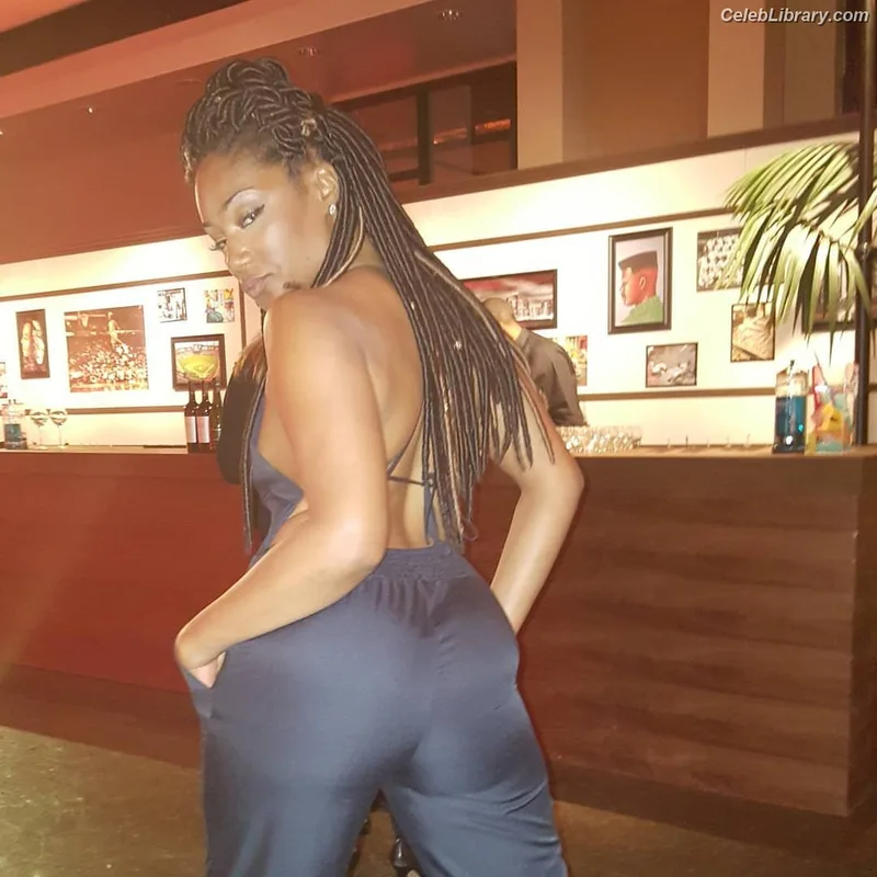 Tiffany Haddish photo 4 of 37