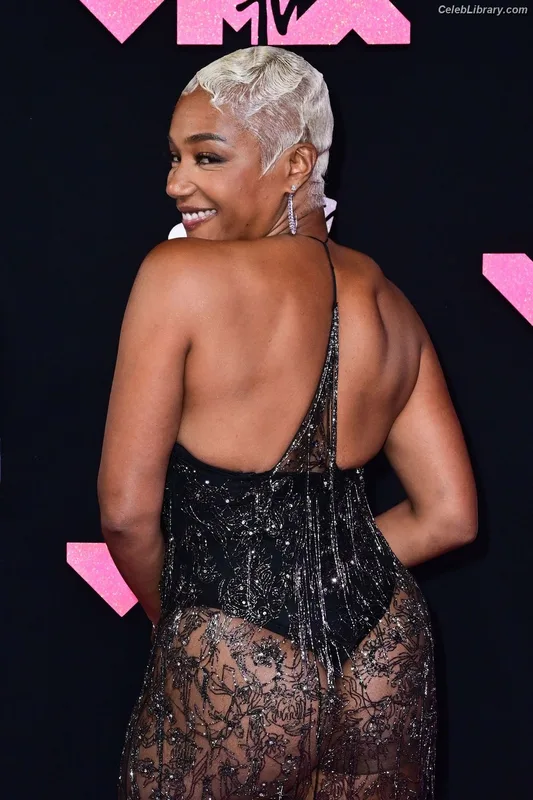 Tiffany Haddish photo 11 of 37