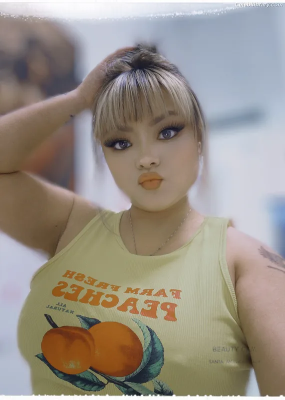 Tila Tequila photo 1 of 1091