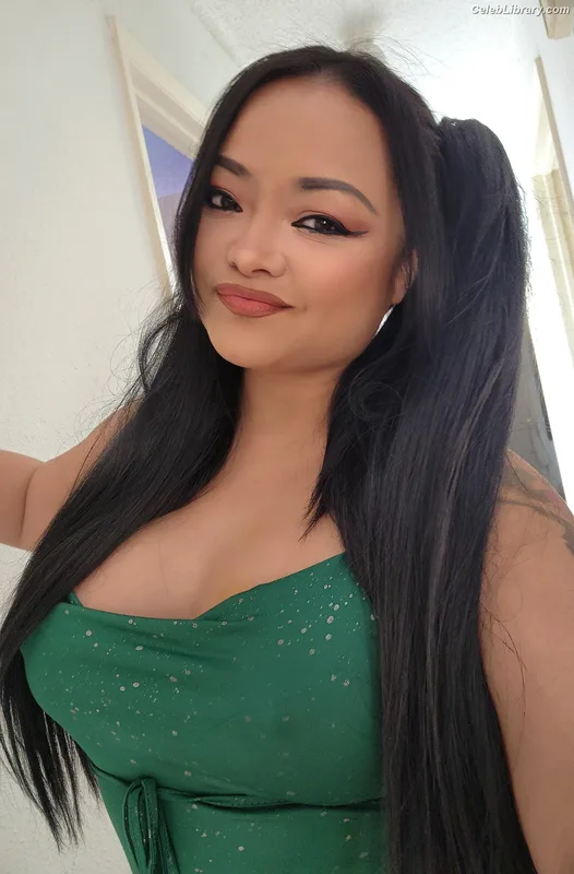 Tila Tequila photo 16 of 1091