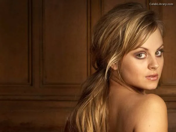 Tina O'Brien photo 14 of 298