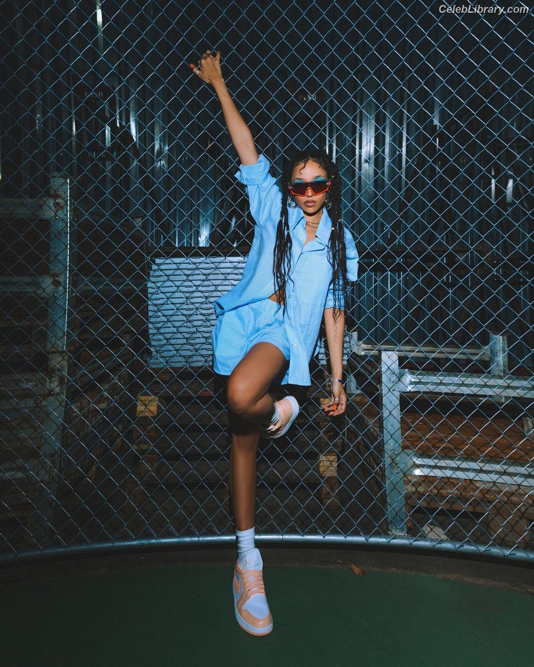 Tinashe photo 20 of 595