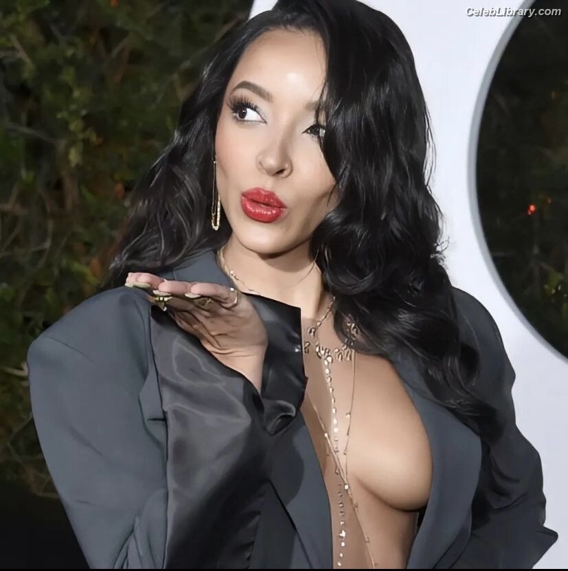 Tinashe photo 7 of 595