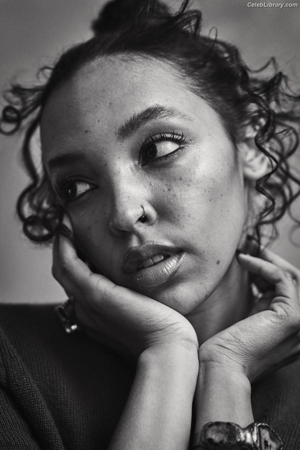 Tinashe photo 4 of 595