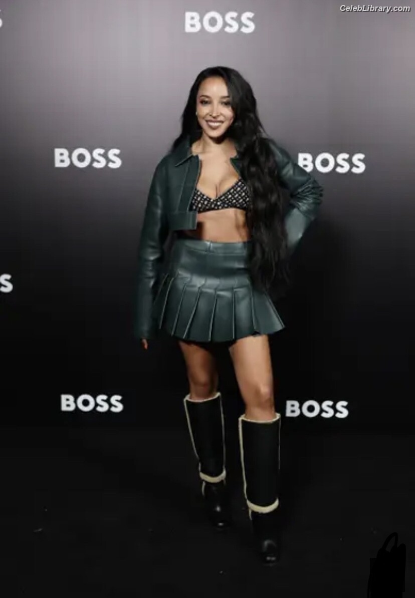 Tinashe photo 6 of 595
