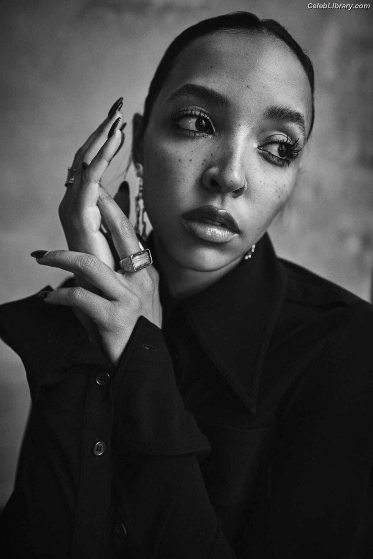 Tinashe photo 7 of 595