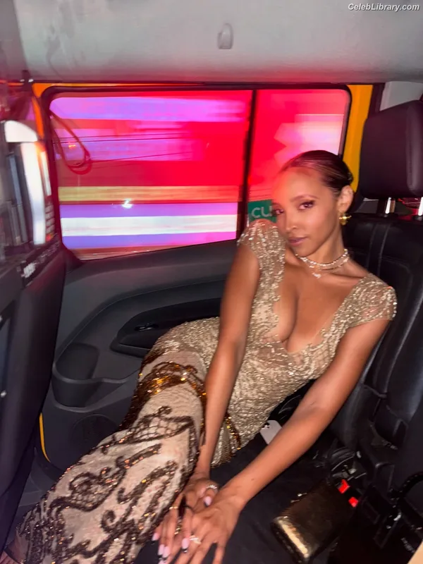 Tinashe photo 21 of 595