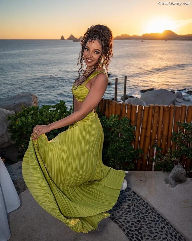 Tinashe photo 7 of 595