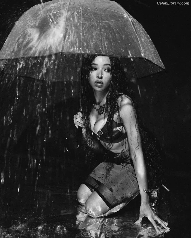 Tinashe photo 8 of 595