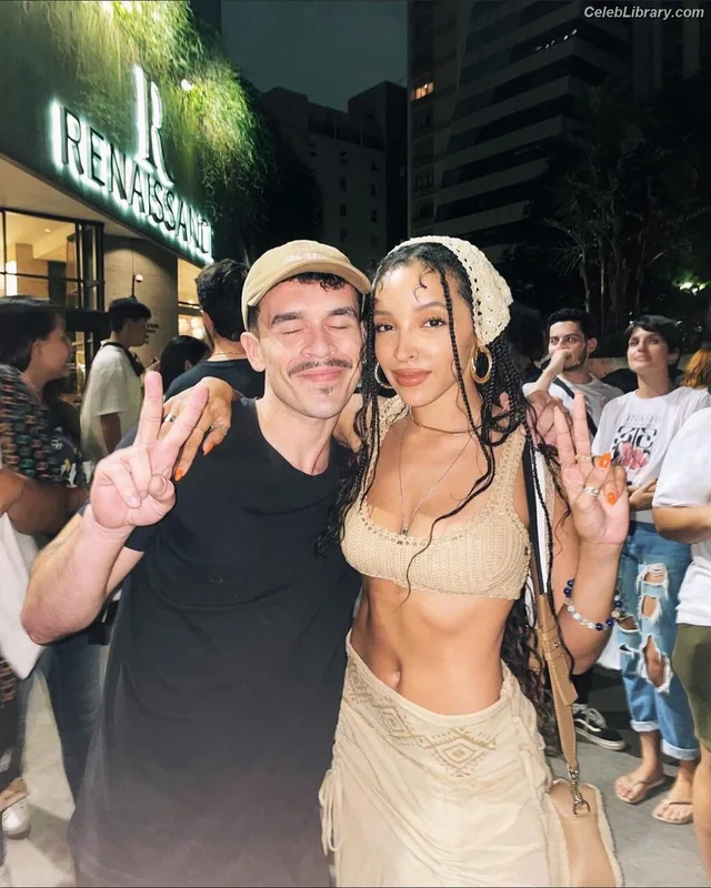 Tinashe photo 11 of 595