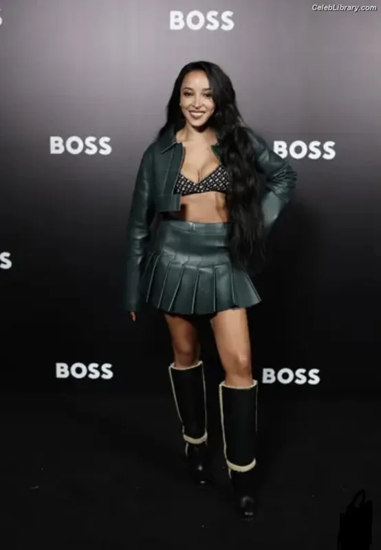Tinashe photo 6 of 595