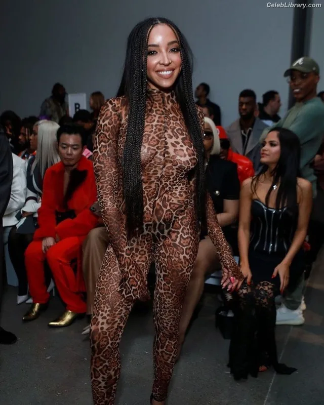 Tinashe photo 4 of 595