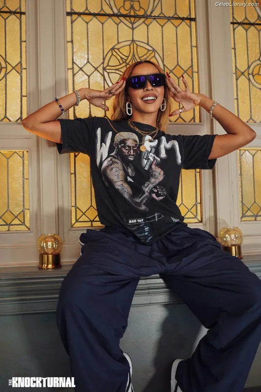 Tinashe photo 20 of 595