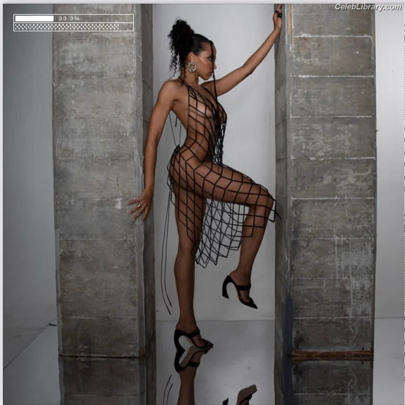 Tinashe photo 3 of 595