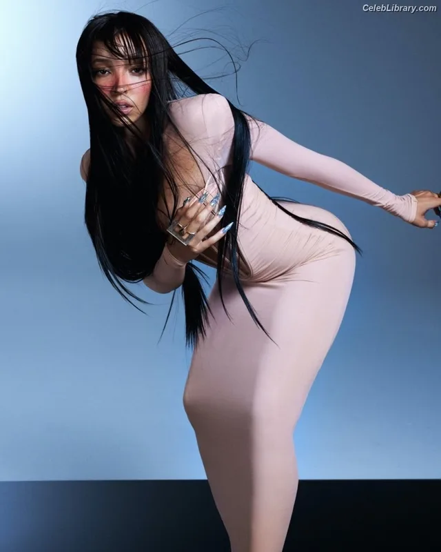 Tinashe photo 11 of 595