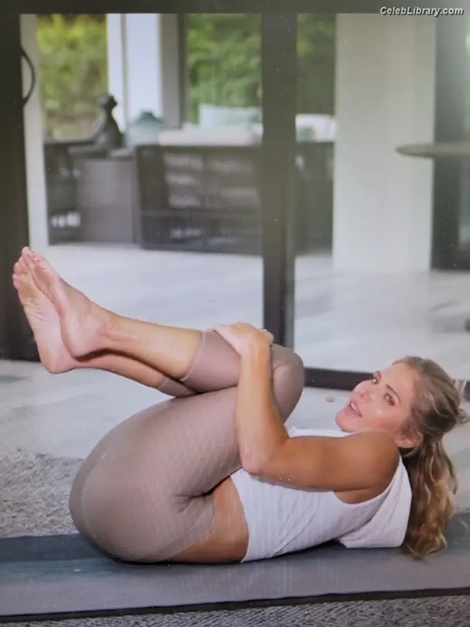 Torrie Wilson photo 15 of 2509