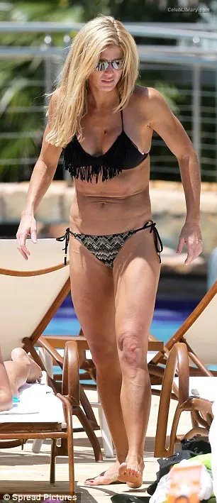 Torrie Wilson photo 16 of 2509