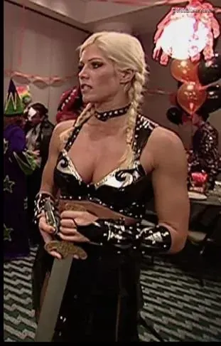 Torrie Wilson photo 6 of 2509