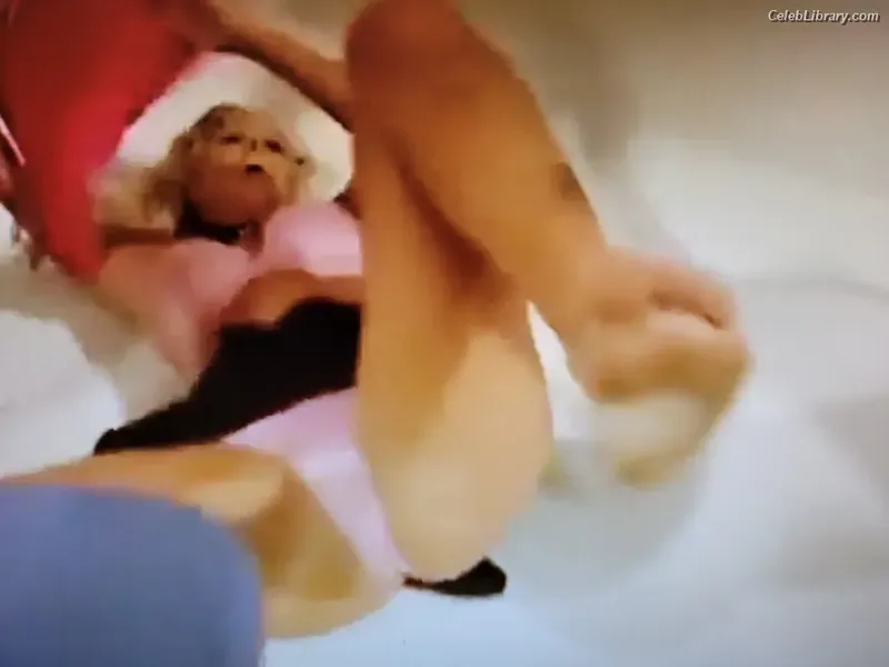 Torrie Wilson photo 24 of 2510