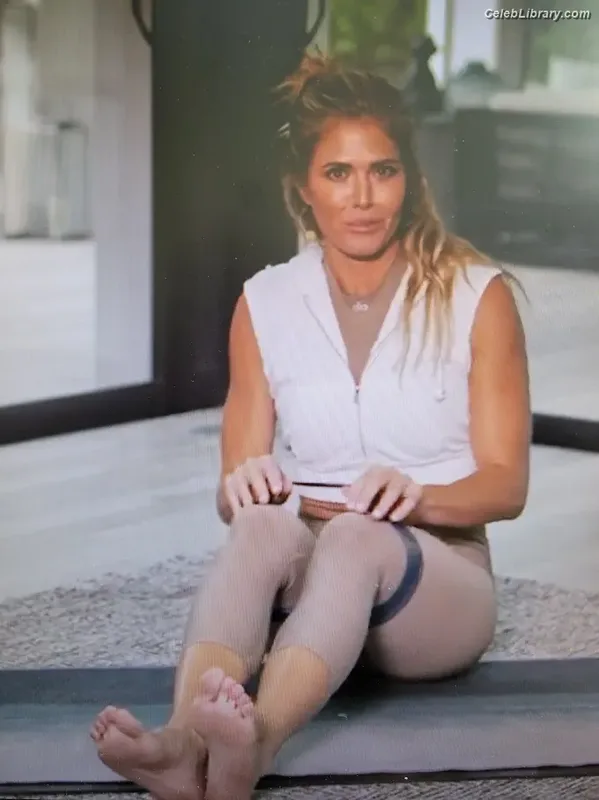 Torrie Wilson photo 6 of 2510