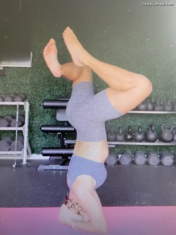 Torrie Wilson photo 9 of 2510