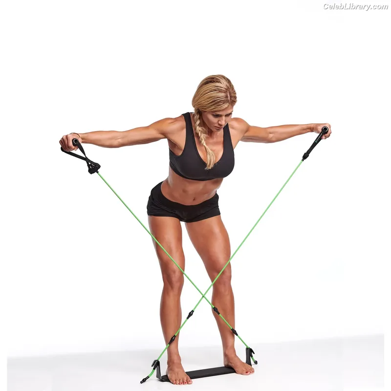 Torrie Wilson photo 21 of 2510