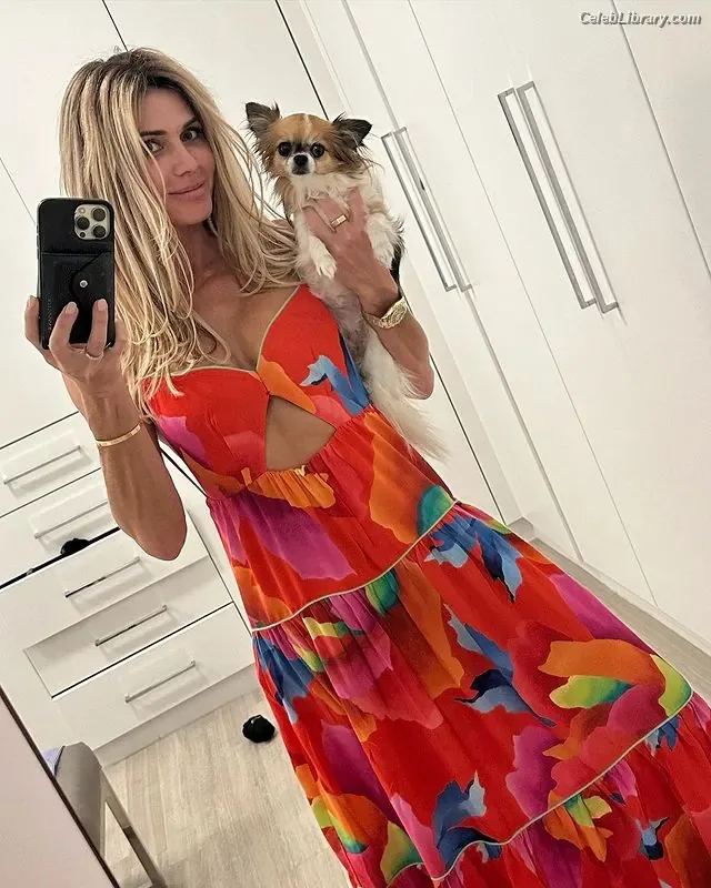 Torrie Wilson photo 13 of 2510