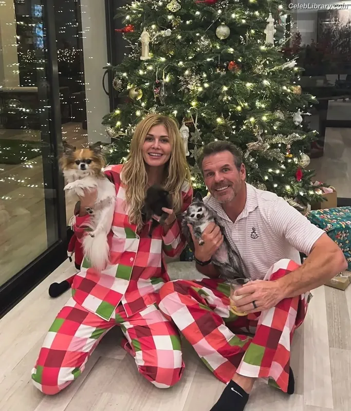 Torrie Wilson photo 3 of 2510