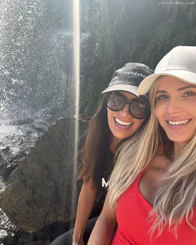 Torrie Wilson photo 13 of 2510