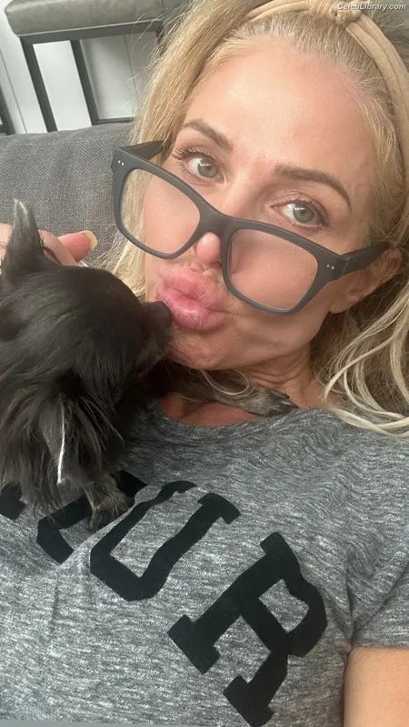 Torrie Wilson photo 20 of 2510