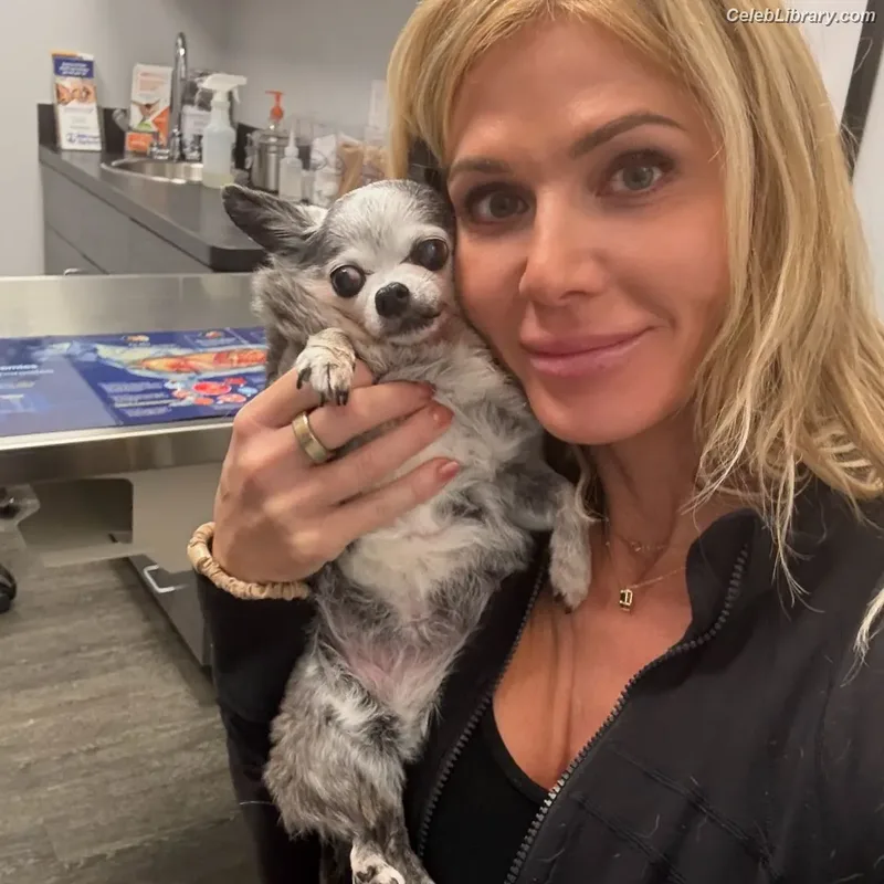 Torrie Wilson photo 22 of 2510